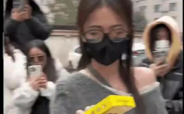 娱乐搬料吃瓜完整版,深度解析“娱乐搬料吃瓜”事件始末