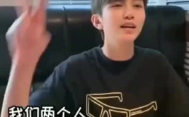 娱乐吃瓜酱生活虽苦,生活虽苦，快乐依旧